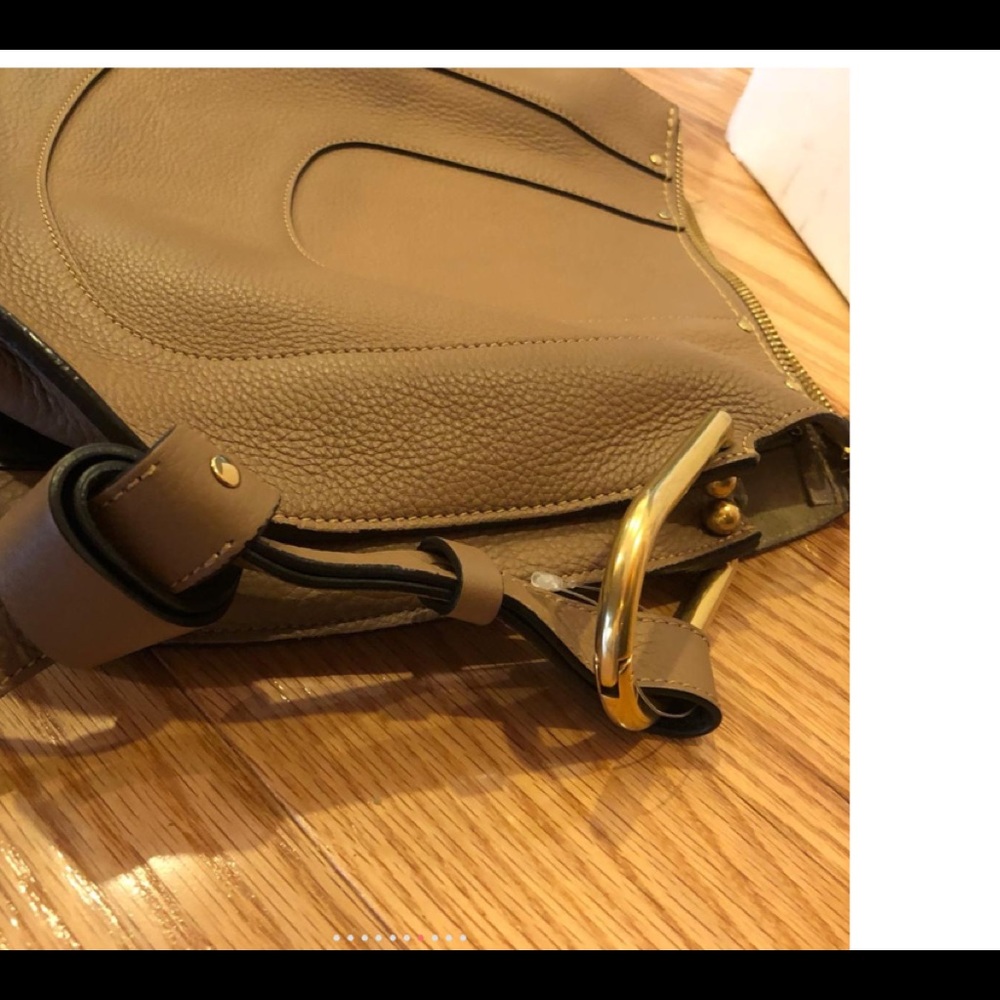 Authentic Chloe - Picture 7 of 7